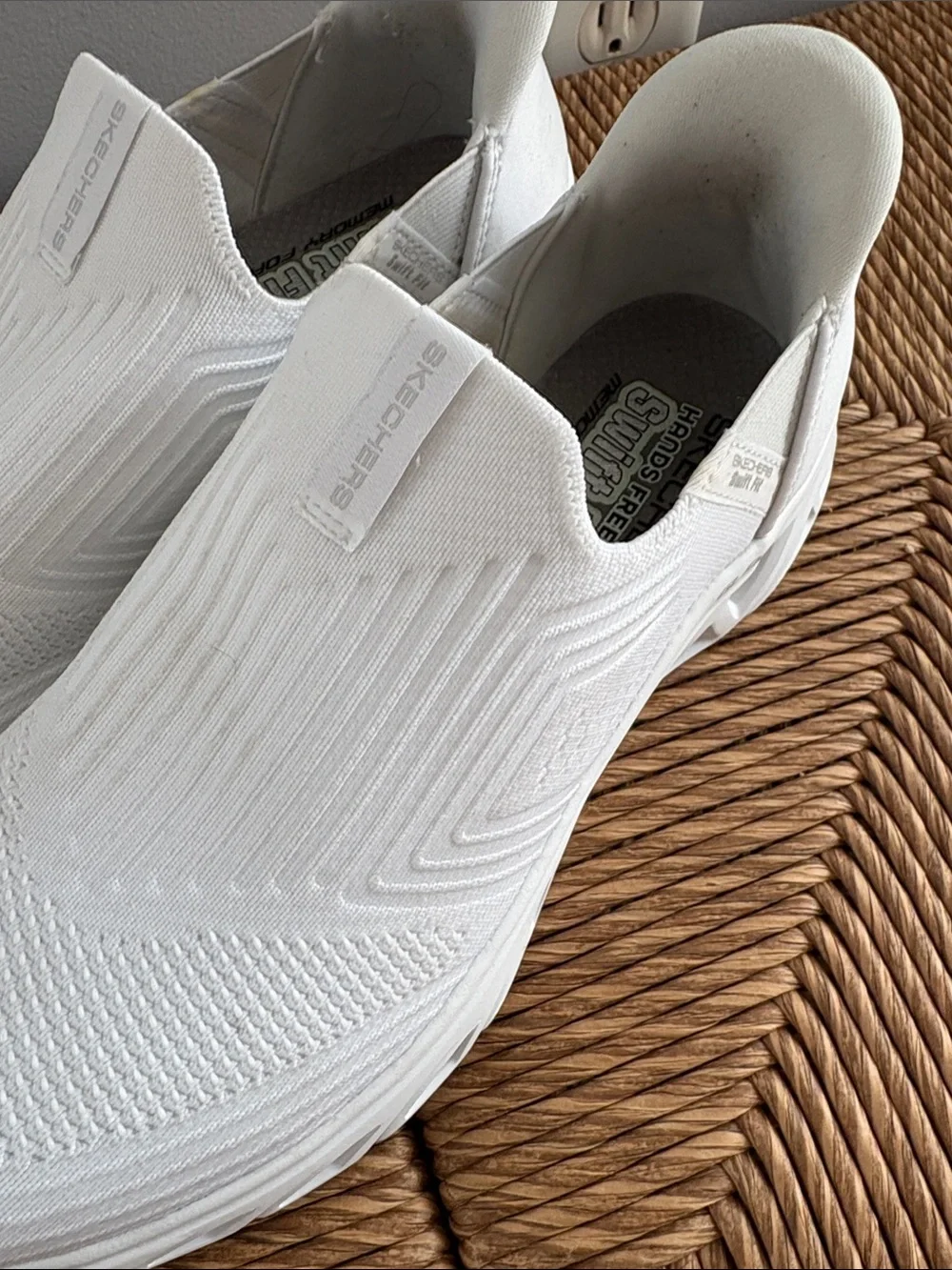 Sketchers women’s